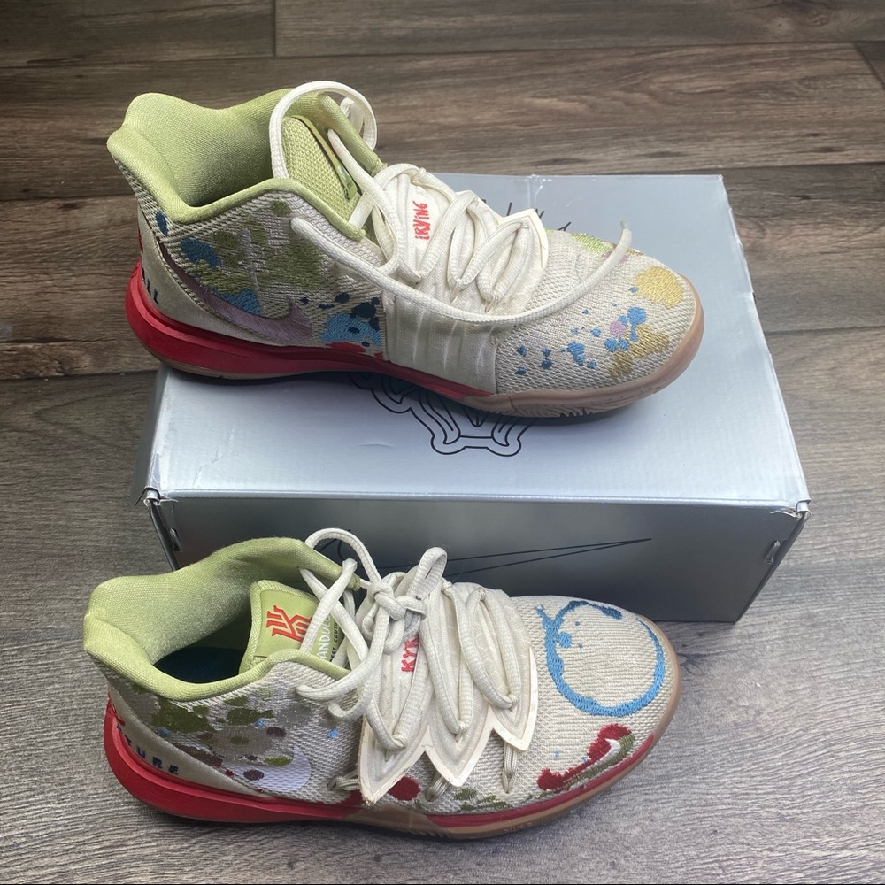 Kyrie 5 x Bandulu Gs size 4.5